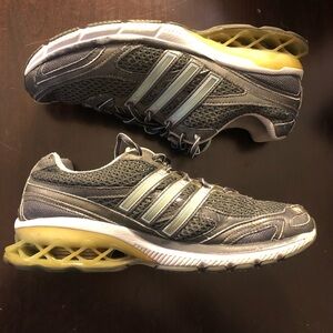 adidas Boost Adiwear Women’s Running Sneakers Women’s Size 9 US 378080